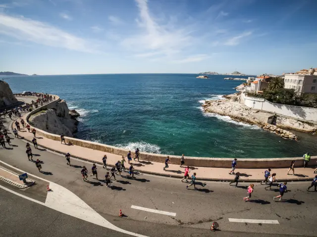 Footing à Marseille pour l'association Combattons la sédentarité